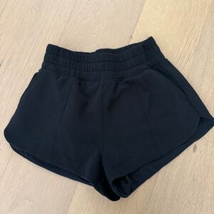 Abercrombie YPB neoKNIT Unlined Short